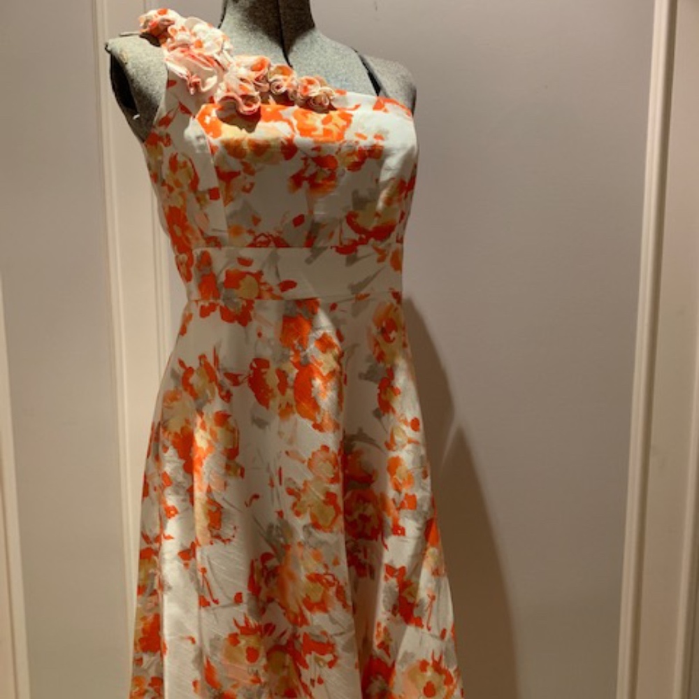 TAHARI ONE-SHOULDER DRESS